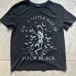 Funny t shirt Little Ray of Pitch Black small new with defect gag gift